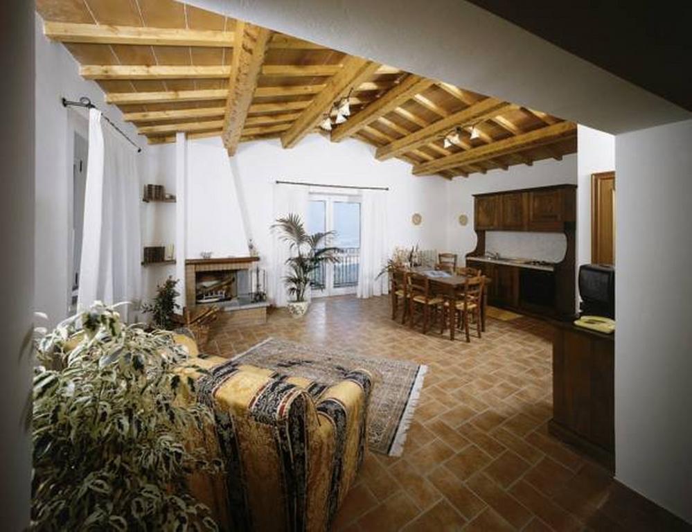 Il Poggio Delle Ginestre Guest House Torgiano Exterior photo