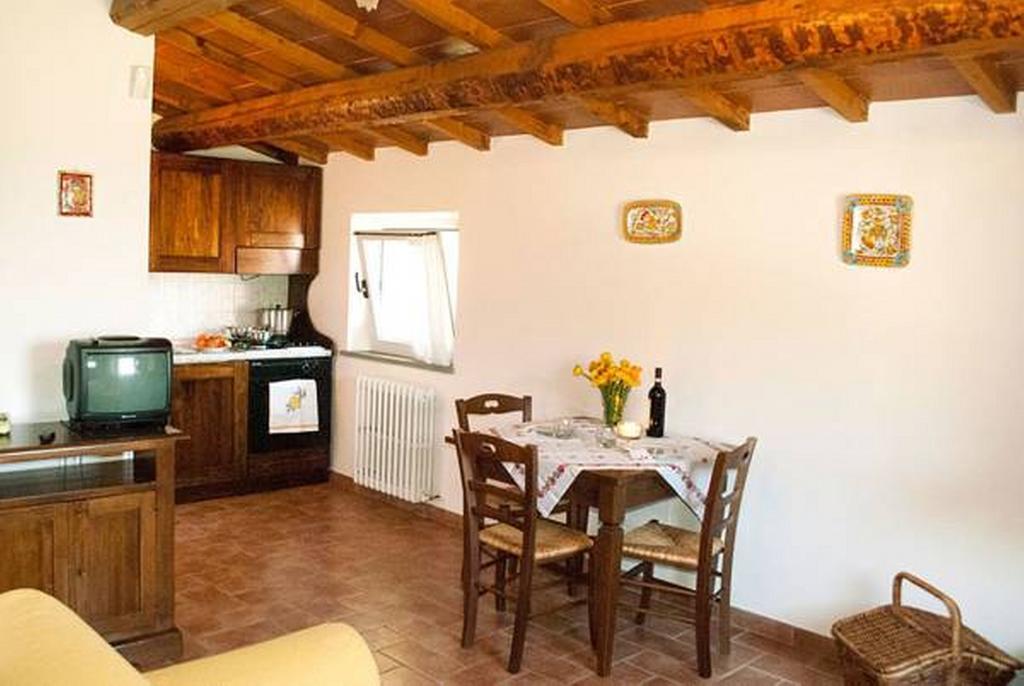 Il Poggio Delle Ginestre Guest House Torgiano Exterior photo